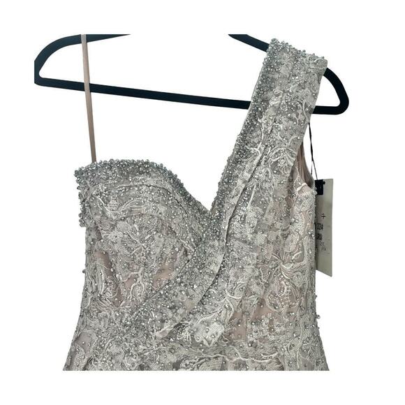 Mac Duggal Emballished Lace Floral Tulle Sleeveless Formal Gown Dress Size 4 NWT - Picture 6 of 10